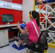 汽車只能速駕模擬器