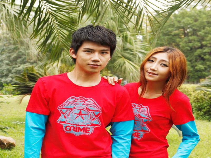 因?yàn)閻?ài)-情侶裝加盟-親子裝代理-情侶裝品牌-親子裝批發(fā)