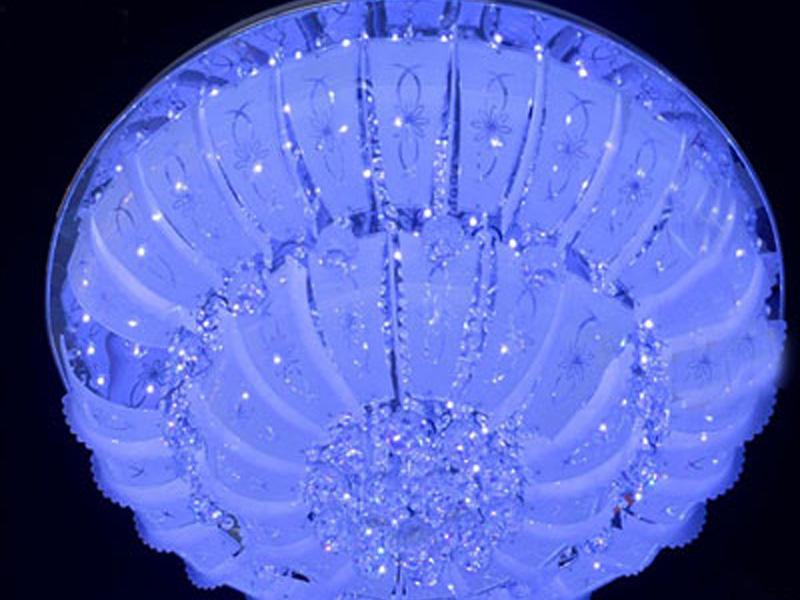 功臣燈飾-廣州個性燈飾加盟-LED燈飾加盟連鎖代理-中山市古鎮(zhèn)靈云照明燈飾廠