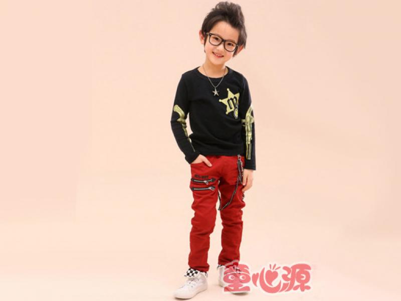 童心源童裝-男孩兒童服裝-幼兒潮流服裝展示