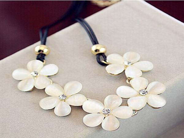 耶麗雅服飾-耶麗雅配飾加盟