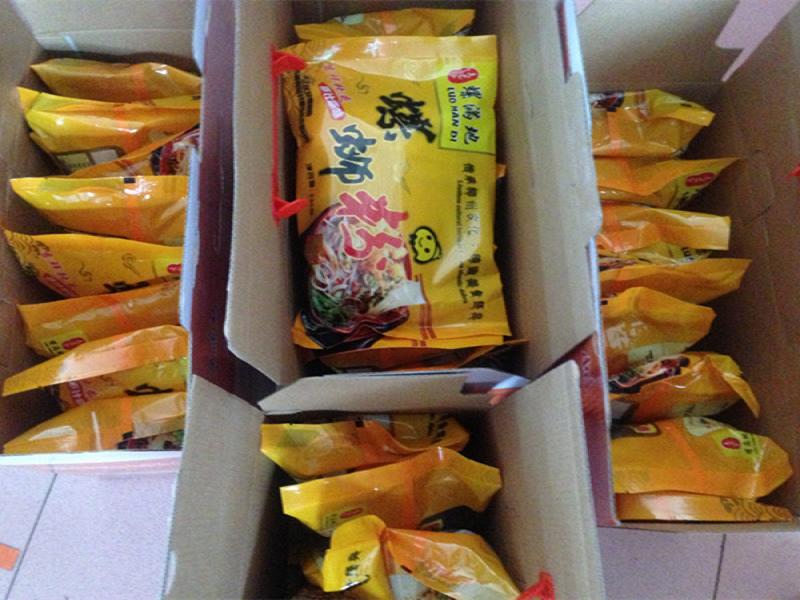 莫老爺螺滿(mǎn)地螺螄粉