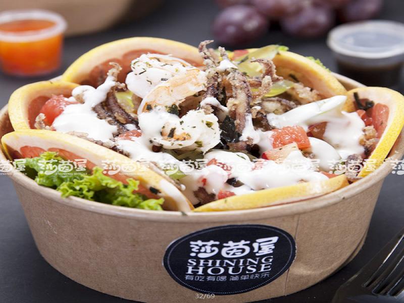 莎茵屋時(shí)尚街頭小吃