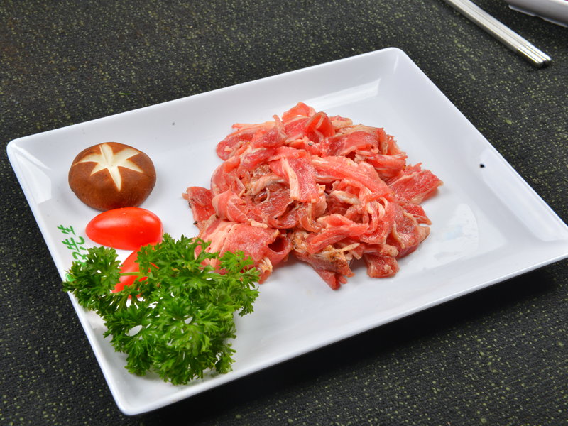 權(quán)先生韓餐_烤特調(diào)肥牛菜包飯