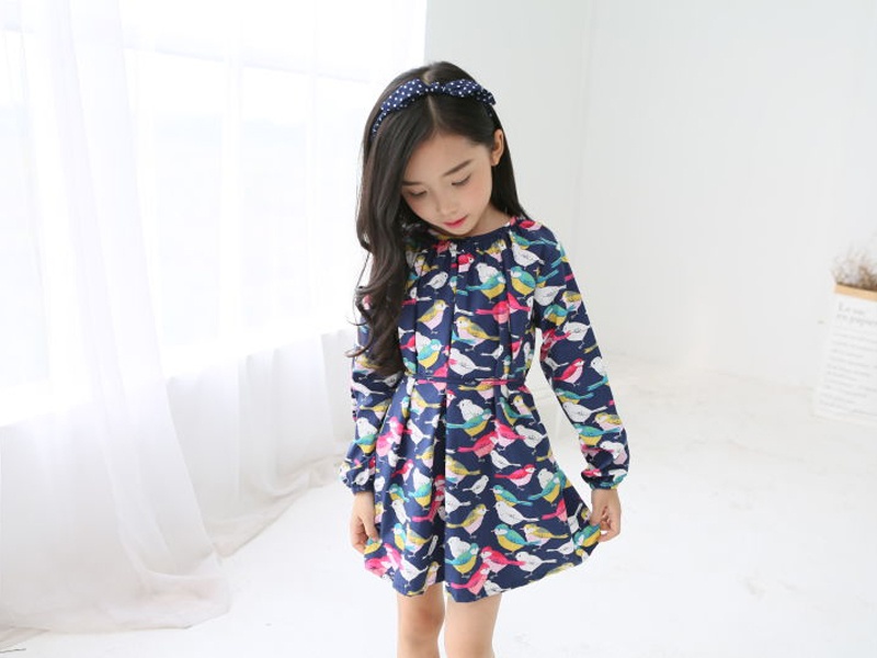 米藍(lán)童年童裝