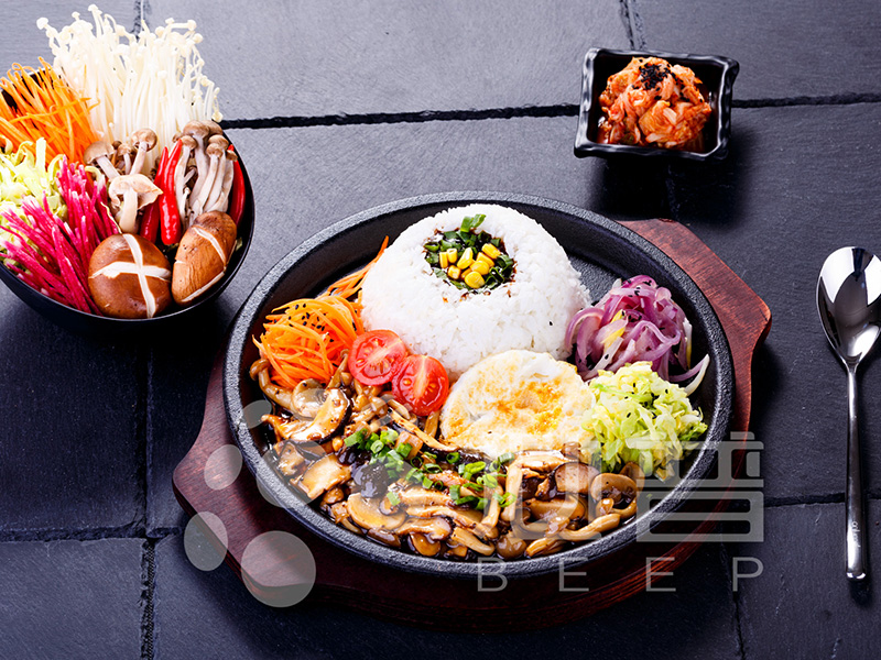 板尚小哥私廚板燒-黑椒雞排飯