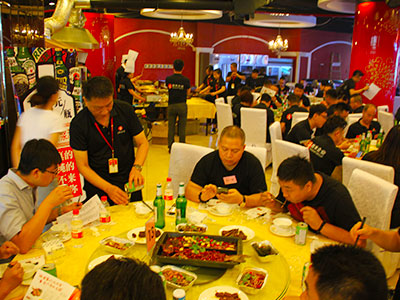 一品世家瘋狂烤翅-加盟商