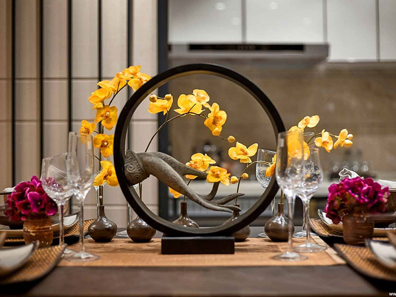 未來空間創(chuàng)意家妝