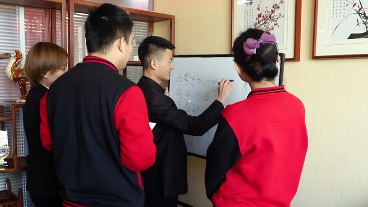 左岸食尚牛排連鎖-左岸食尚牛排加盟條件-左岸食尚牛排聯(lián)系電話