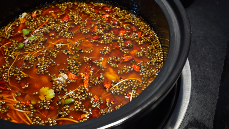 十八梯蛙隊(duì)長(zhǎng)美蛙魚(yú)頭連鎖-十八梯蛙隊(duì)長(zhǎng)美蛙魚(yú)頭加盟條件-十八梯蛙隊(duì)長(zhǎng)美蛙魚(yú)頭聯(lián)系電話