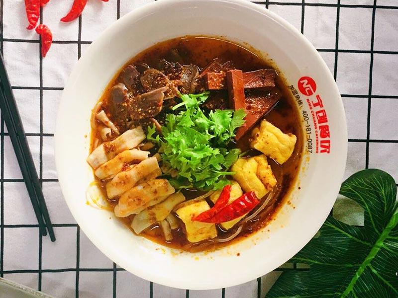 寧創(chuàng)金陵鴨血粉絲湯