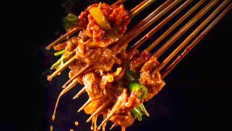 辣三國串串火鍋