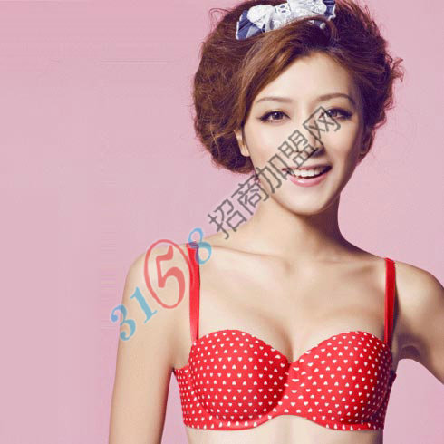 貝丹娜內(nèi)衣之紅色波點(diǎn)無(wú)痕聚攏型內(nèi)衣
