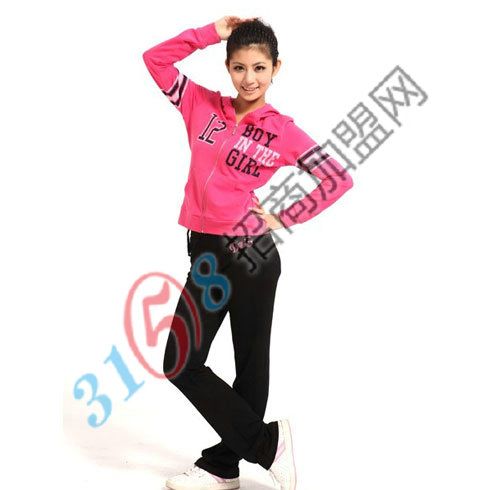 男孩女孩的運(yùn)動(dòng)裝