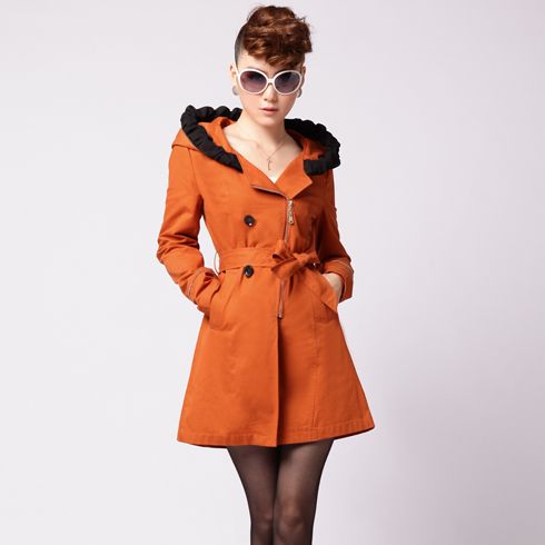 酷庫2013新款女裝之橘黃色風(fēng)衣