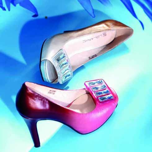 OL氣質(zhì)炫彩魚(yú)嘴高跟鞋