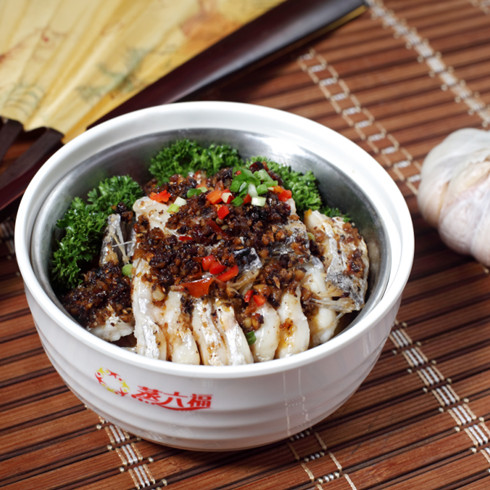 豆鼓蒸魚(yú)塊