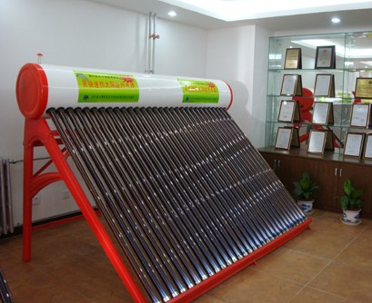 鑫華陽光黑鉻速熱太陽能熱水器