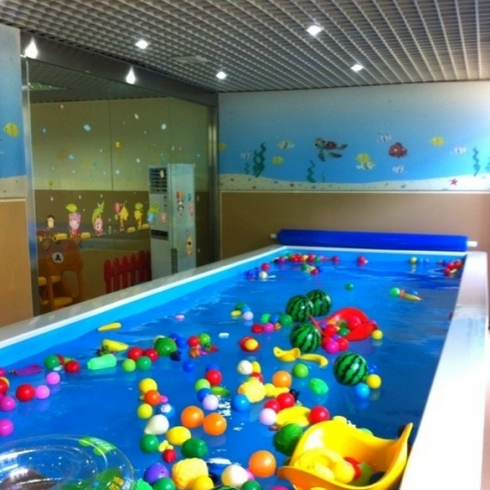 魚(yú)樂(lè)貝貝游泳館