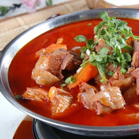 蒙皇紅燒豬蹄營(yíng)養(yǎng)鍋