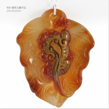 鉑晶爾曼樹(shù)葉貔貅玉髓吊墜
