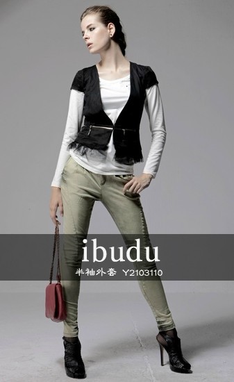 逸龍時(shí)尚女裝