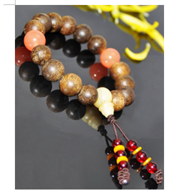 玩時尚黑油格印尼加里曼丹沉香時尚把玩手串