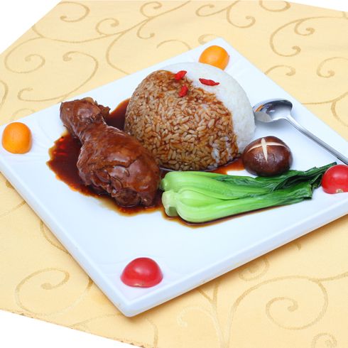 阿妹米粉雞腿鹵肉飯&nbsp;&nbsp;