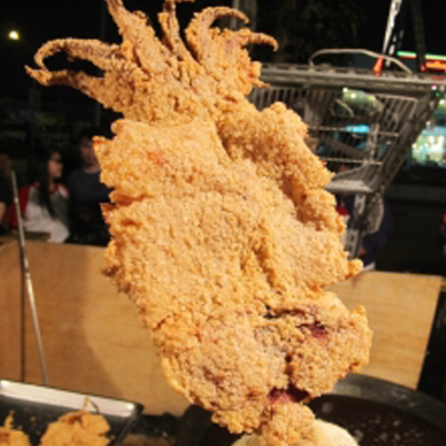 無敵轟炸大魷魚