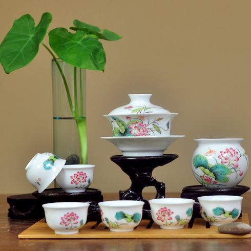 龍潤茶產品-8頭粉彩-荷塘情趣