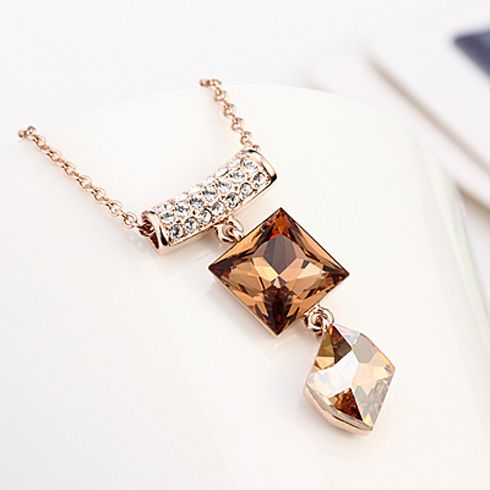 意高飾品產品-歐美時尚長款百搭大牌晶石吊墜