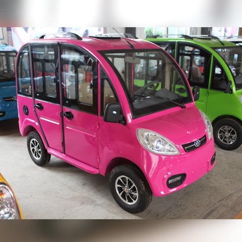 啟晨四輪電動(dòng)車(chē)產(chǎn)品-全封閉四輪電動(dòng)車(chē)粉紅款