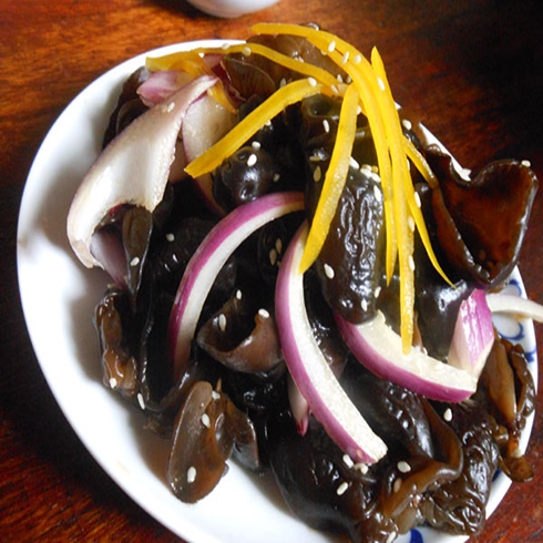 臘山烤魚(yú)產(chǎn)品-蔥香木耳