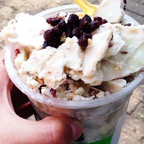 抹茶旺街炒酸奶產品-酸奶冰淇淋