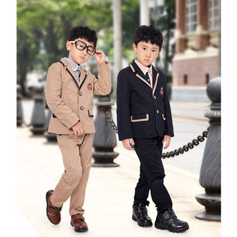 木木雨雨雨童裝產(chǎn)品-木木雨雨男童學院風套裝