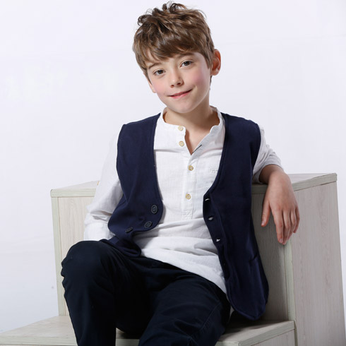 蘋(píng)果王子童裝-貴族范童裝