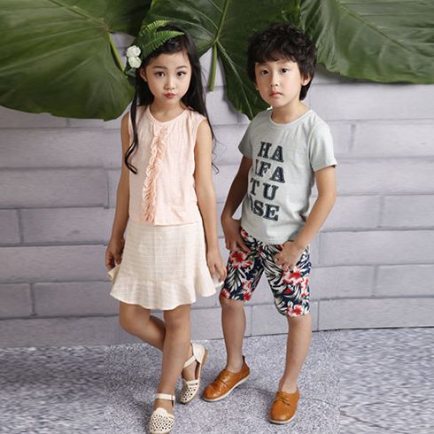 男女孩時(shí)尚款