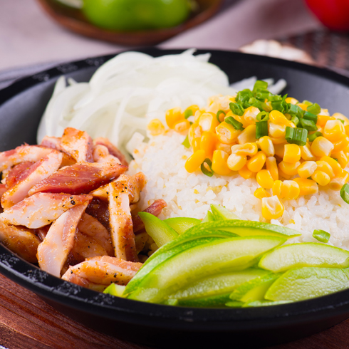 板燒廚房快餐-五花肉板燒飯