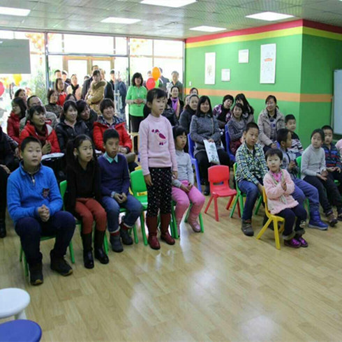 園和兒童成長(zhǎng)中心上課現(xiàn)場(chǎng)