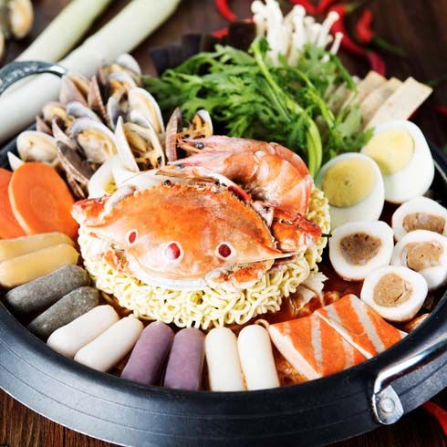 米字旁韓國(guó)餐廳-三眼蟹年糕火鍋