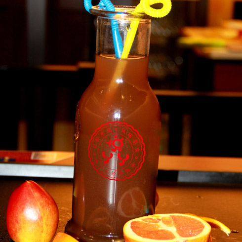 悅丫丫過(guò)橋米線-水蜜桃鮮柚汁