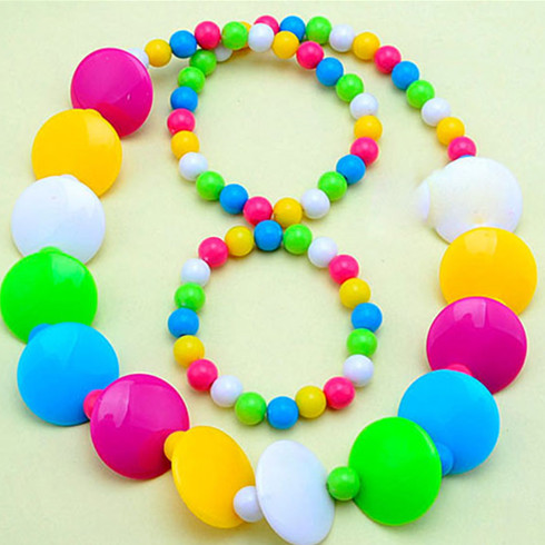 益智玩具會(huì)講話的兔子 糖果珠項(xiàng)鏈?zhǔn)宙溨樽? />糖果珠項(xiàng)鏈?zhǔn)宙溨樽?/a>
<a class=