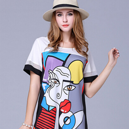 千貝惠女裝-復(fù)古風長款T恤