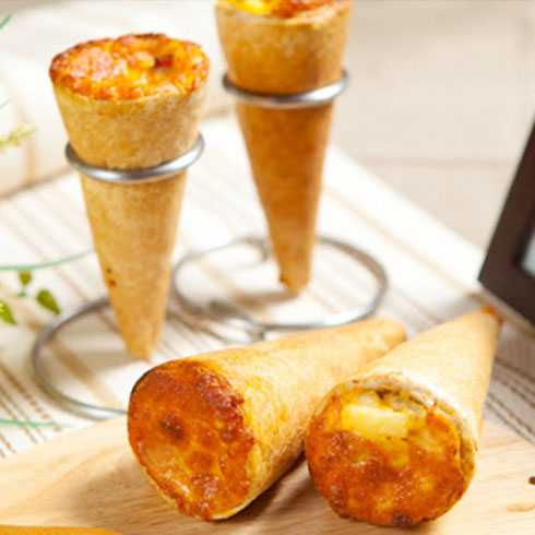 喜噠噠新概念歡樂(lè)餐廳-手握披薩 