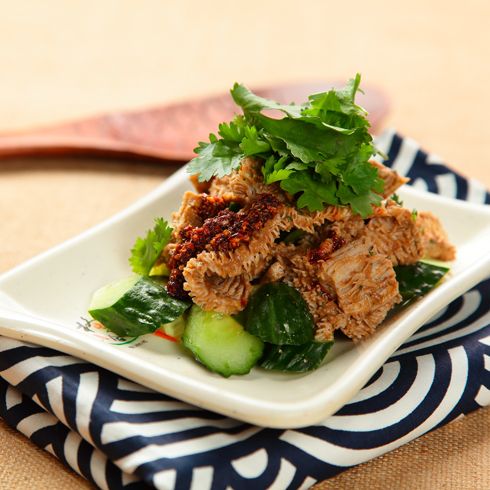 格朗合云南過(guò)橋米線(xiàn)-爽口素毛肚