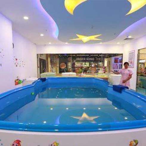 潤澤萊娜母嬰護理中心-嬰兒游泳池