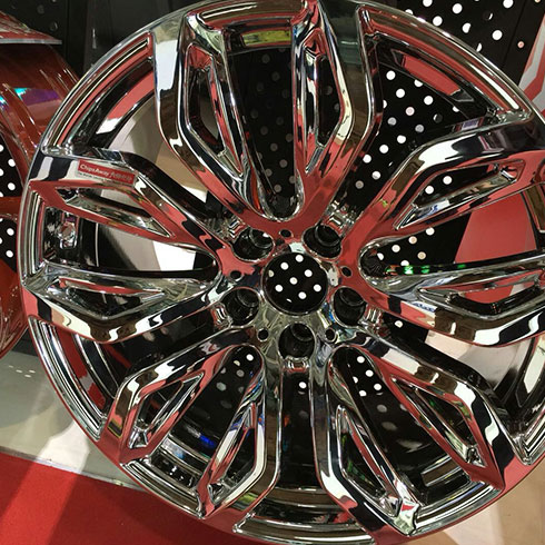 愛(ài)車(chē)汽車(chē)服務(wù)-輪毅