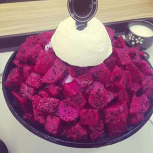 小時(shí)代潮流飲吧-火龍果冰淇淋