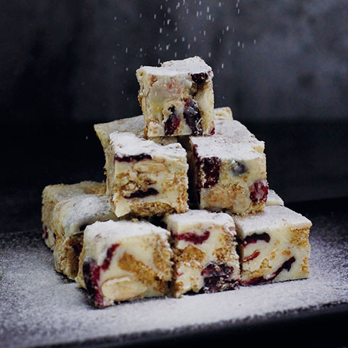 美思蜜可酸奶-蔓越莓堅(jiān)果牛軋?zhí)?/>
                                        <span>美思蜜可酸奶-蔓越莓堅(jiān)果牛軋?zhí)?/span>
                                    </li>
                                </ul>
                                <div   id=