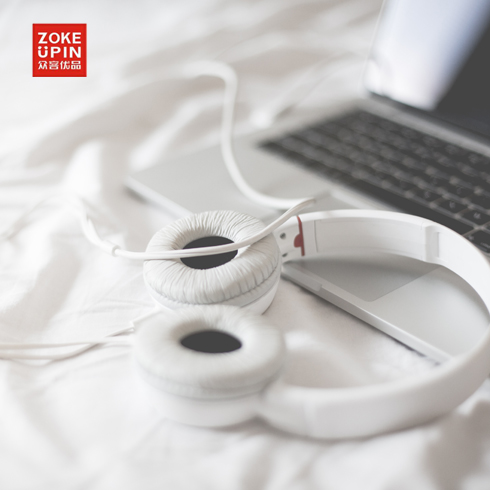 眾客優(yōu)品快時尚百貨-頭戴式耳機(jī)